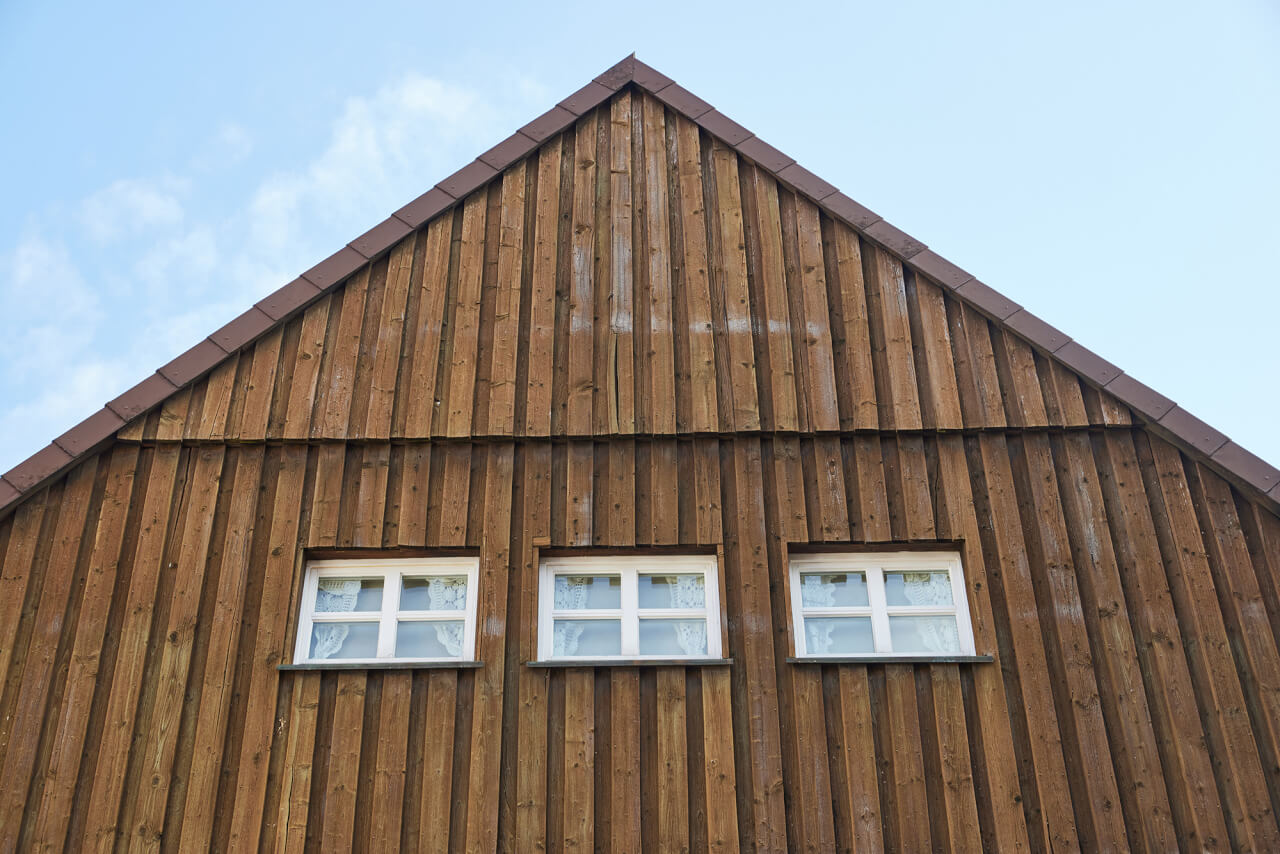 Holzanstriche in der Fassadengestaltung